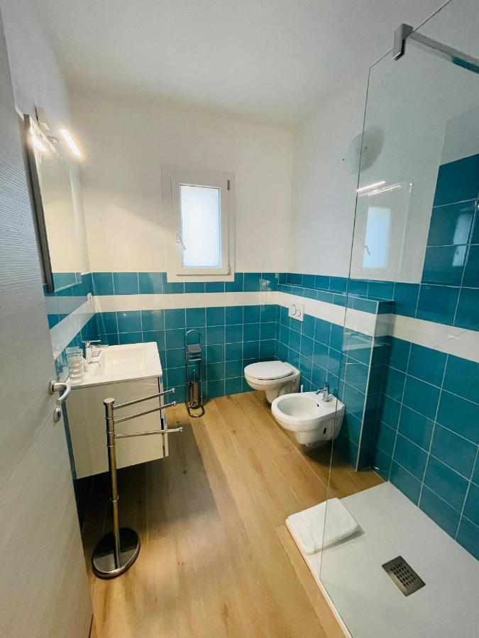 Chrisso Rooms Affittacamere San Teodoro  Exterior foto